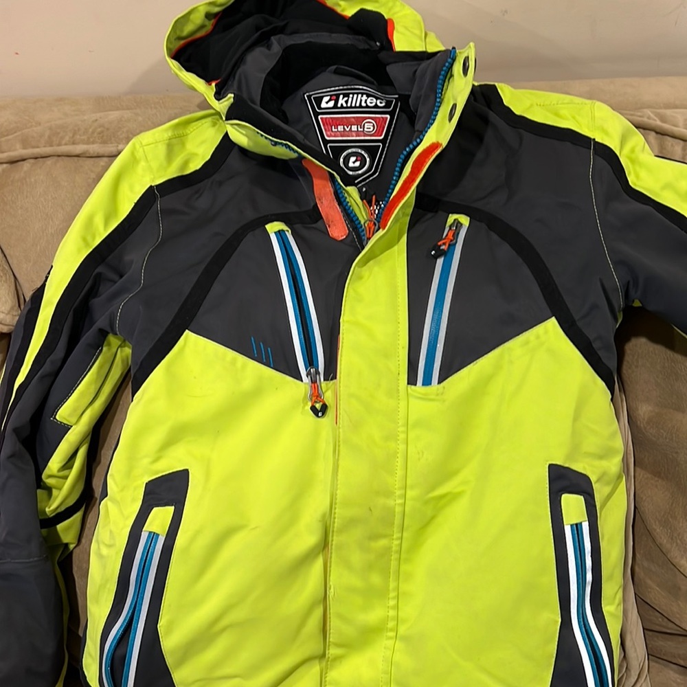 Boys size 12 ski jacket